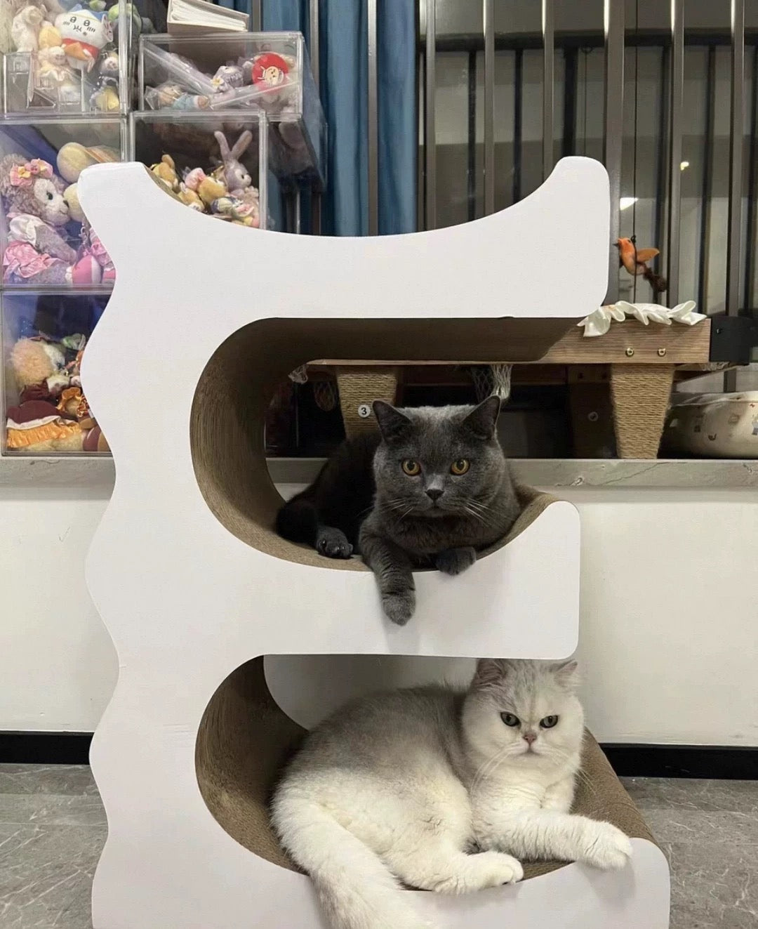 E Cat Scratcher Can Park 3 Cats 80.5*60*35.5cm