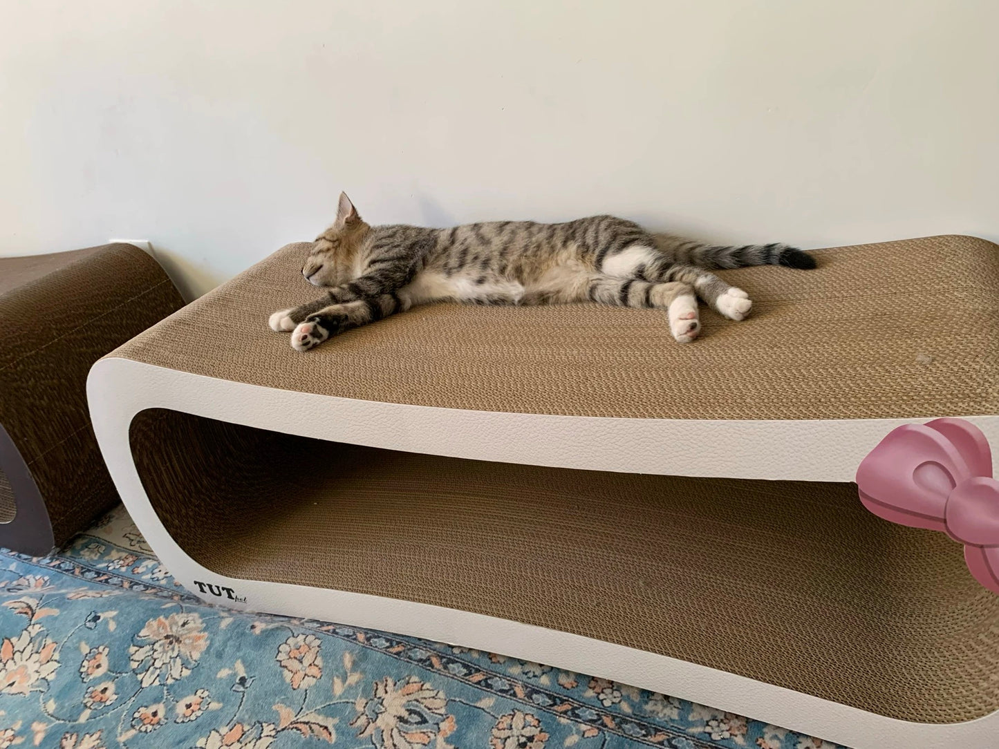 Rectangular cat scratcher 99*34.5*36cm